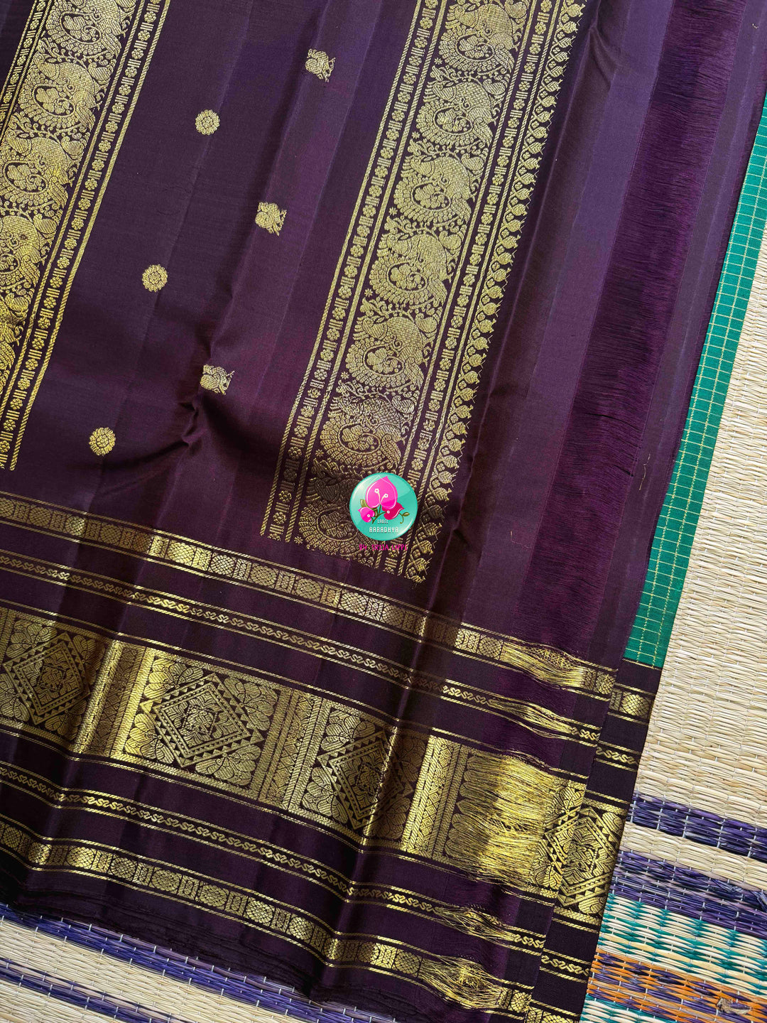 Emerald Earth: 2G Pure Kanchipattu Saree in a Classy Forest & Cocoa Symphony