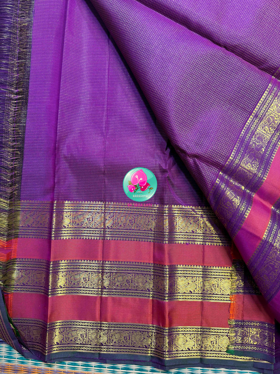 Violet Vaira Oosi: Pure Kanchipattu Saree with Checkered Crimson Grandeur