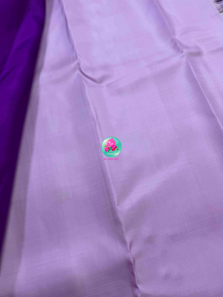 "Decemberaalu": Light Lilac Pure Kanchipattu Saree with Royal Amethyst Borders