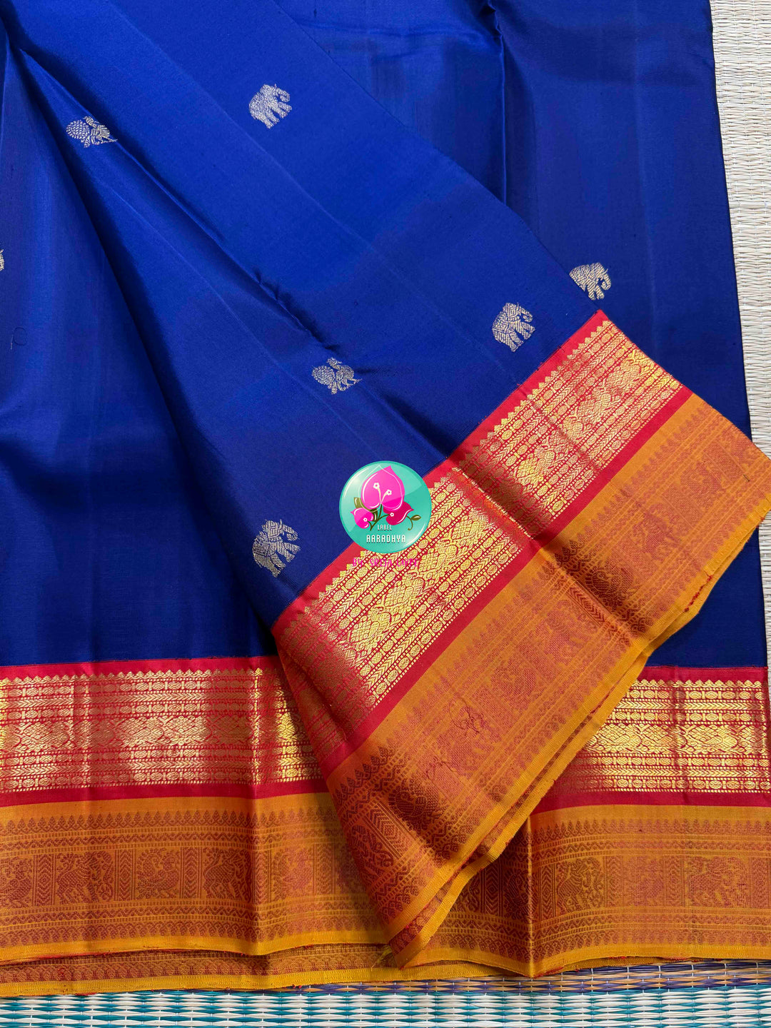 Sapphire Sovereignty: Vintage Royal Blue Kanchipattu with 2G Double-Border Majesty