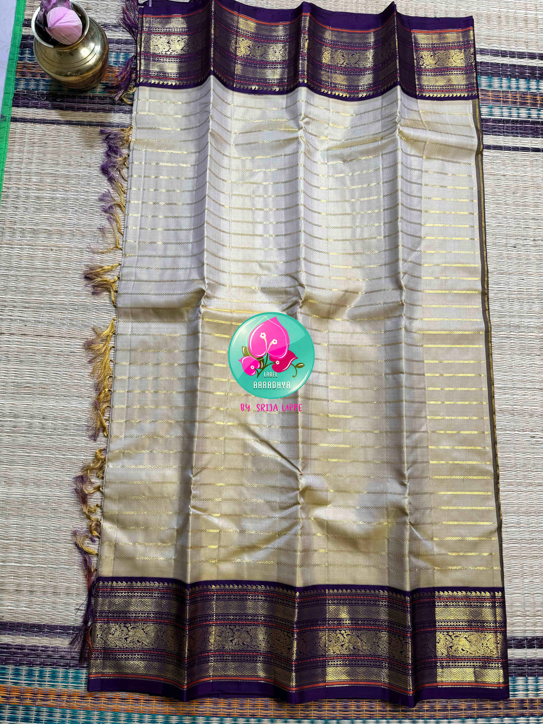 Moonlit Gold: Pure 3G Kanchipattu Saree with Vaira Oosi & Beldari Vines