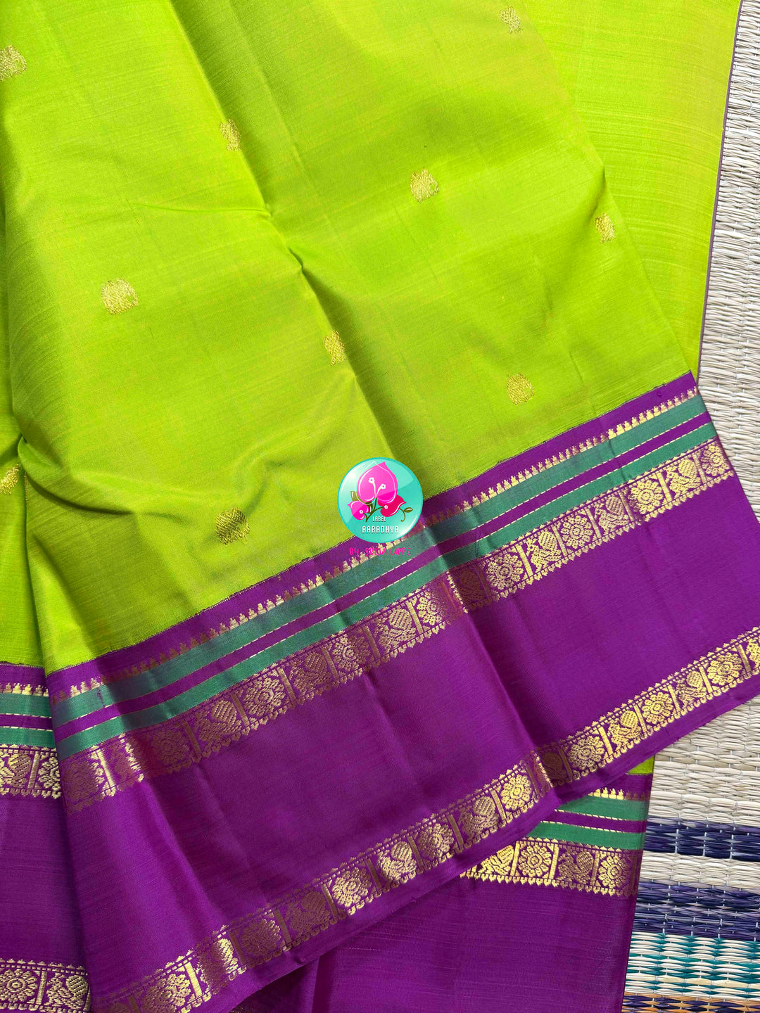 Verdant Bliss: Parrot Green 2G Kanchipattu Saree with Magenta Majesty