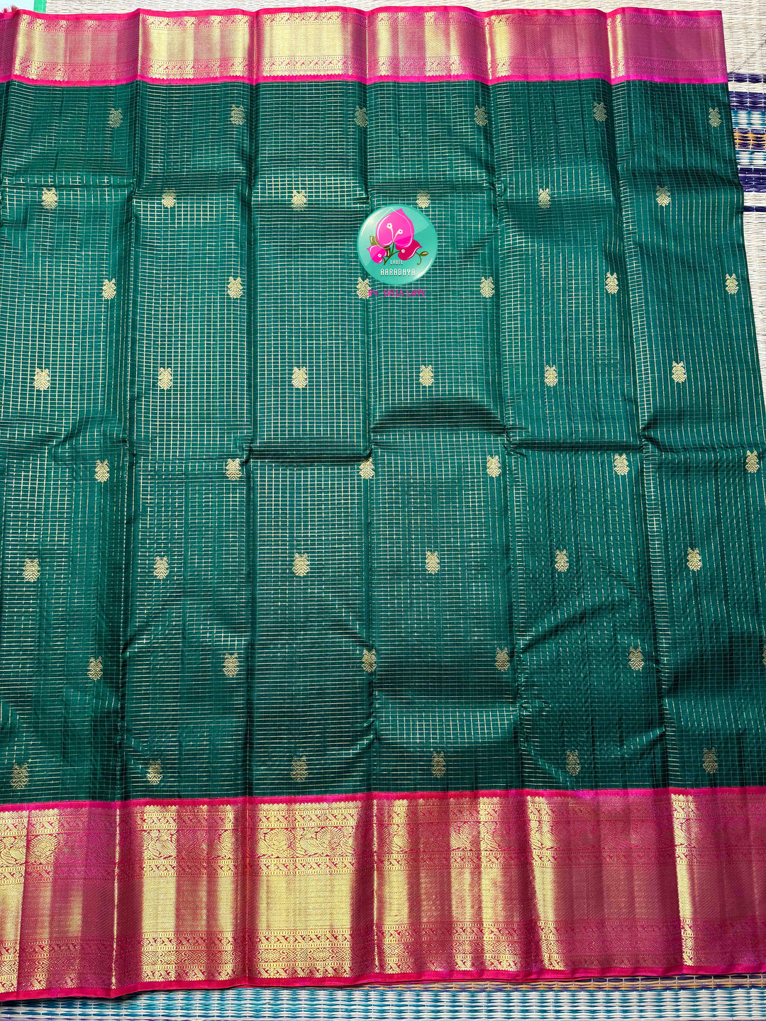 Vintage Royalty & Metallic Shimmer: Bottle Green Vaira Oosi Pure Kanchipattu Silk Saree with Magenta Pink Maggam Embroidered Blouse