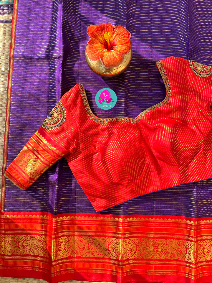 3g zari vaira oosi design traditional vintage peacock border Kanchipattu saree