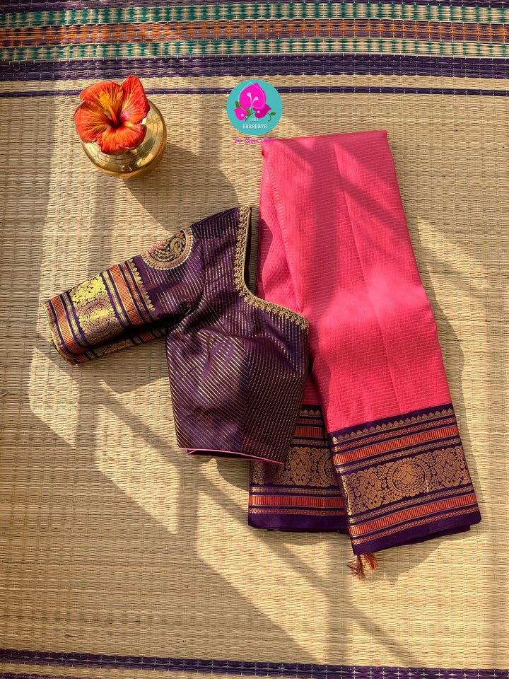 3g zari vaira oosi design traditional vintage peacock border Kanchipattu saree