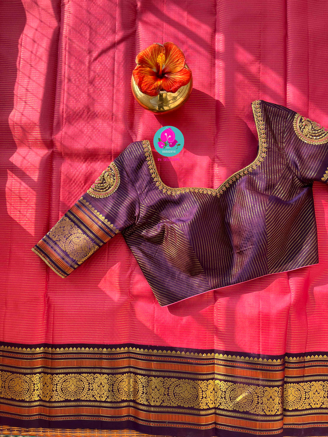 3g zari vaira oosi design traditional vintage peacock border Kanchipattu saree