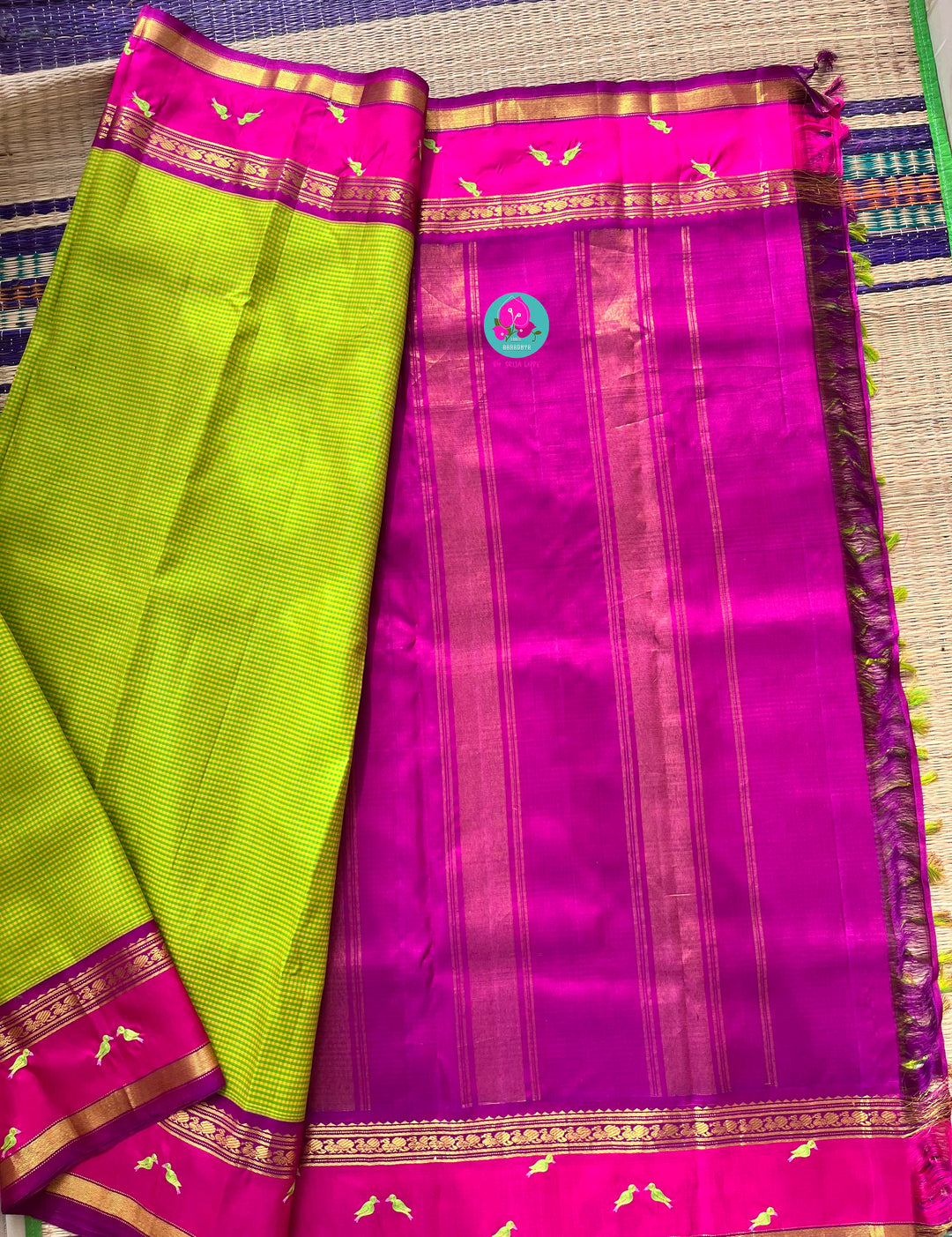 Vintage checkered pure Kanchipattu saree set with bird hand work