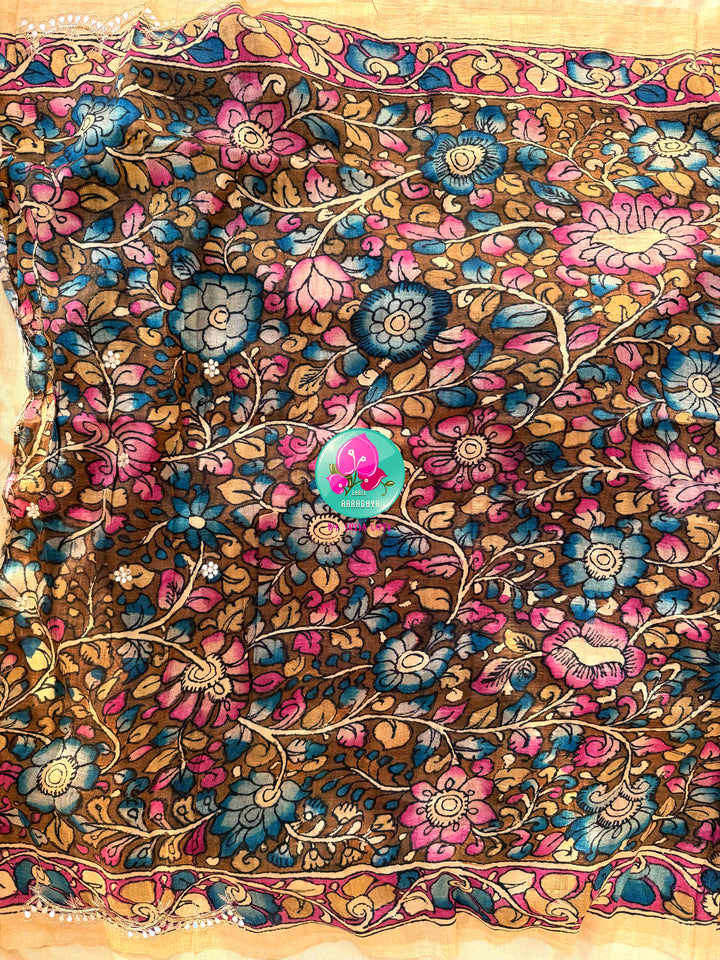 The Artisan’s Intersection: Magenta pink Kalamkari & Bandhani Fusion Saree on Semi Tussar Silk