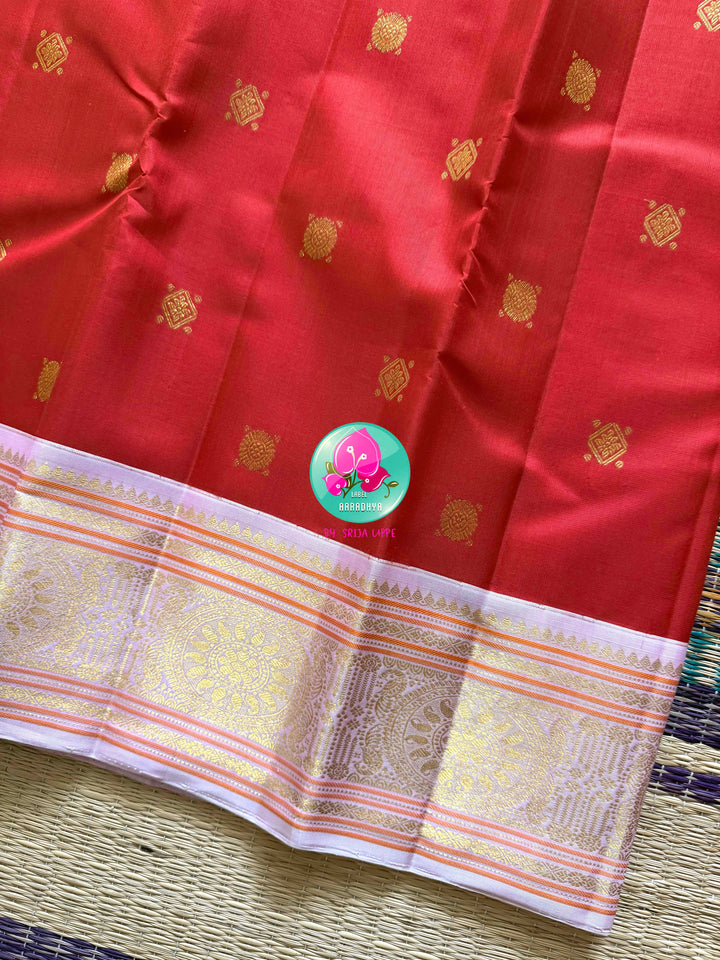 Crimson Rose: Pure Red 2g Kanchipattu Saree with Baby Pink Heritage Border
