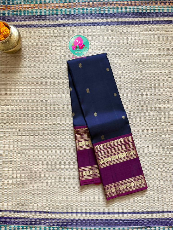 Midnight Anchor: Dark Navy Blue Kanchipattu Saree with Crimson Gap Border