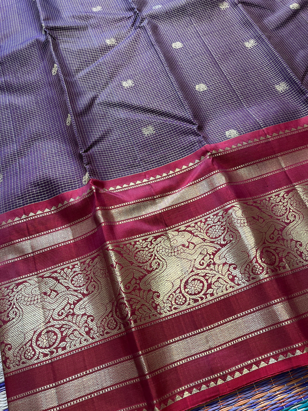 Vintage Kanchipattu 2g zari traditional border - brown saree with red border