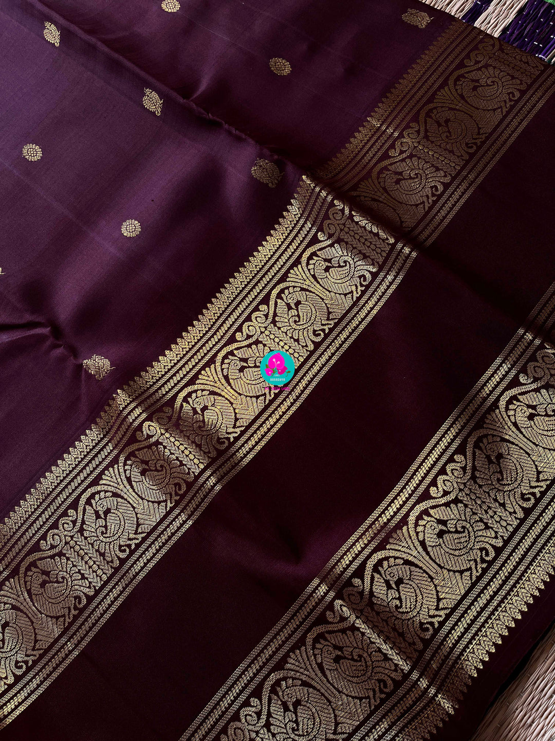 Kanchipuram 2g zari brown vintage saree with gap border