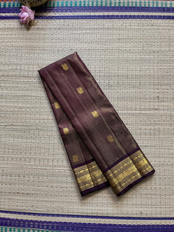 Pure Kanchipattu Vaira oosi design Saree on classy purplish brown