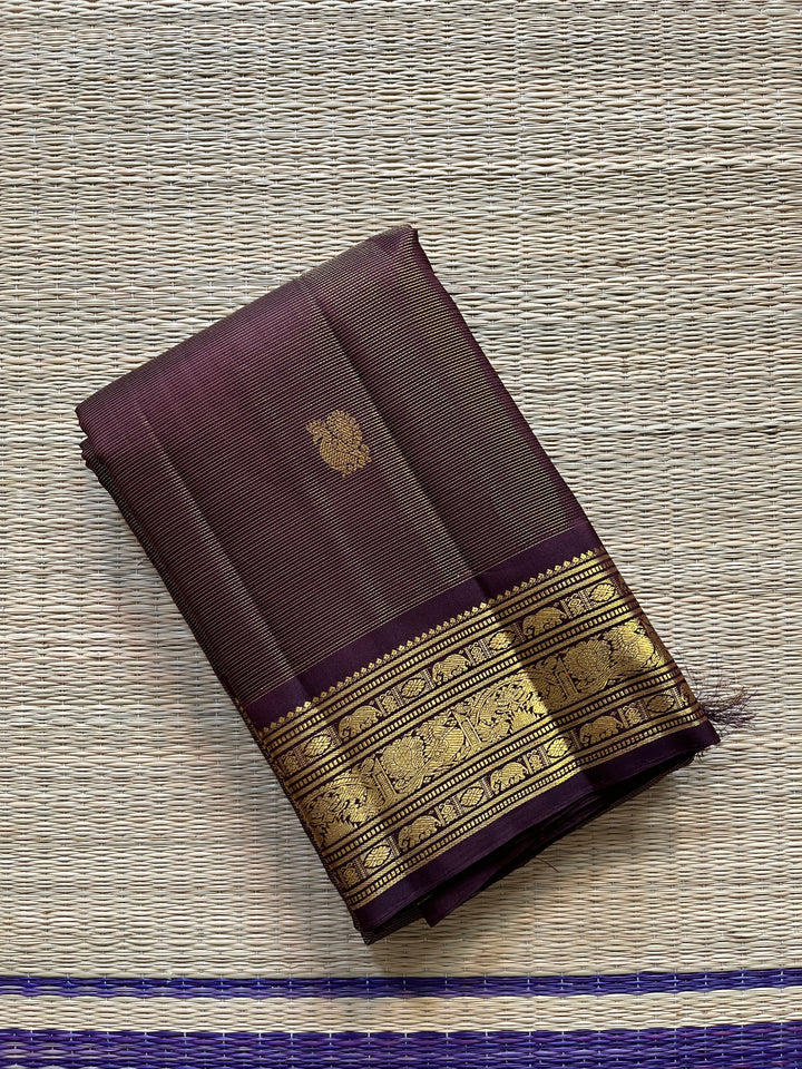 Pure Kanchipattu Vaira oosi design Saree on classy purplish brown