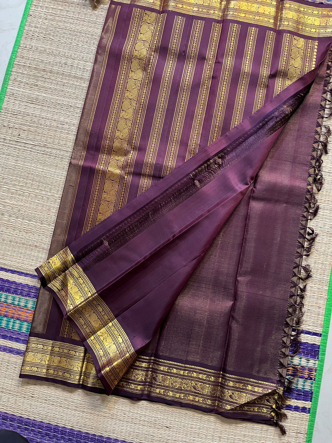 Pure Kanchipattu Vaira oosi design Saree on classy purplish brown