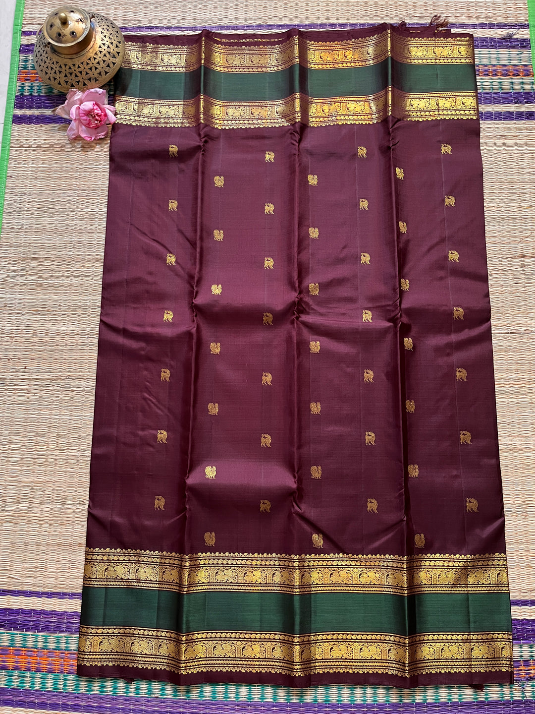 2g Zari Kanchipattu saree in Brown and bottle green