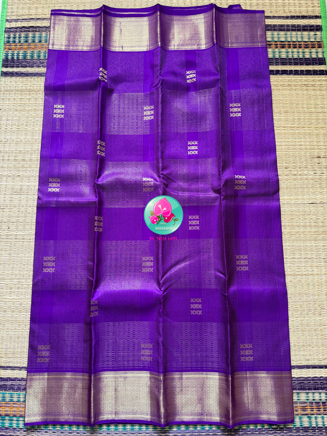Royal Amethyst: Vintage Purple Vaira Oosi Kanchipattu Saree with Traditional Gilded Border