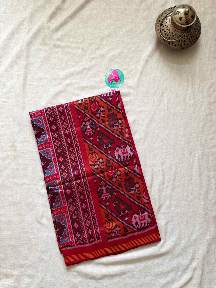 The Sunburst Heritage: 8-Ply Patan Patola Saree in Vibrant Orange & Red