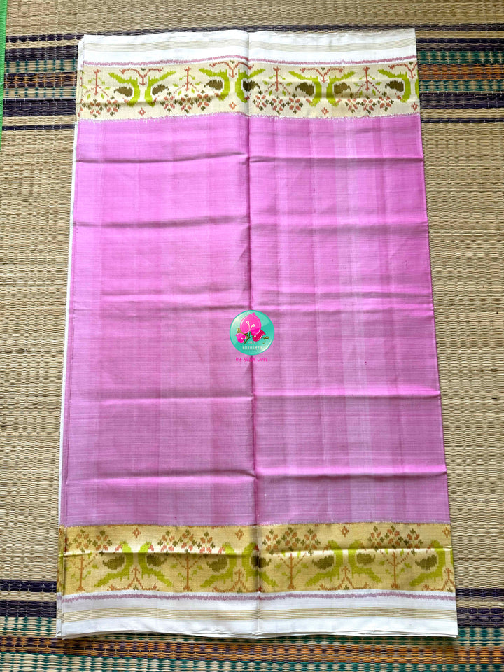 The Pale Blush Confluence: 5-Ply Saree in Rajkot Patola with Paithani-Inspired Grace