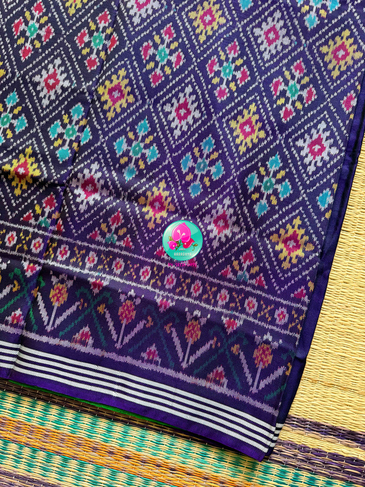 The Mirror of Mastery: Reversible Emerald & Amethyst Twill Patola Saree