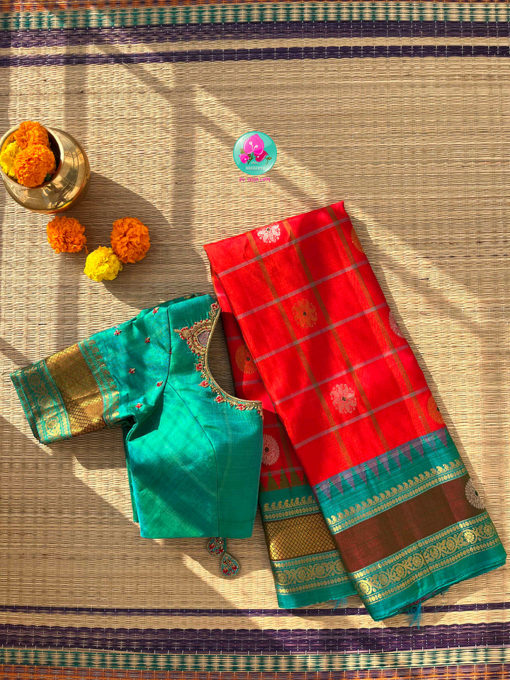 The Crimson Sunrise: Pure Gadwal Handloom Elegance