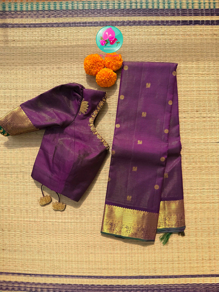 The Sovereign Amethyst: Pure Vaira Oosi Kanchipattu Saree in Unified Purple