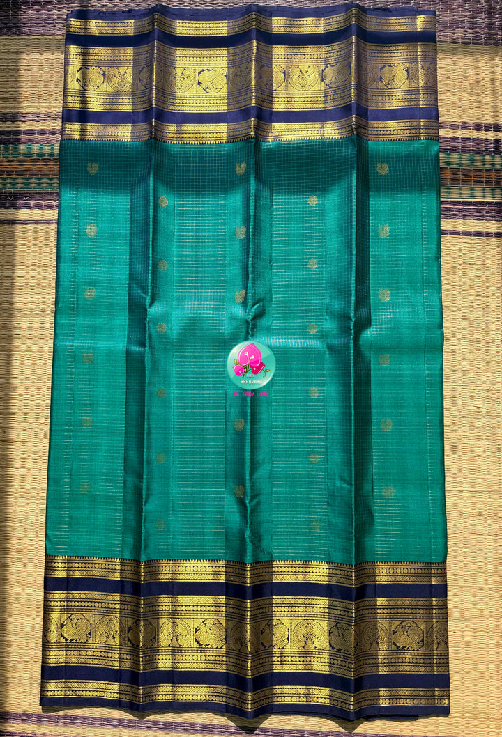 The Teal Needle-Stream: Peacock Green Vaira Oosi Kanchipattu Saree