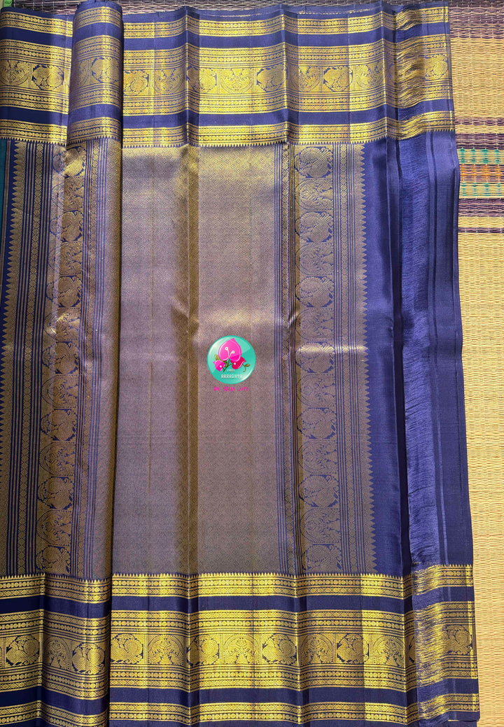 The Teal Needle-Stream: Peacock Green Vaira Oosi Kanchipattu Saree