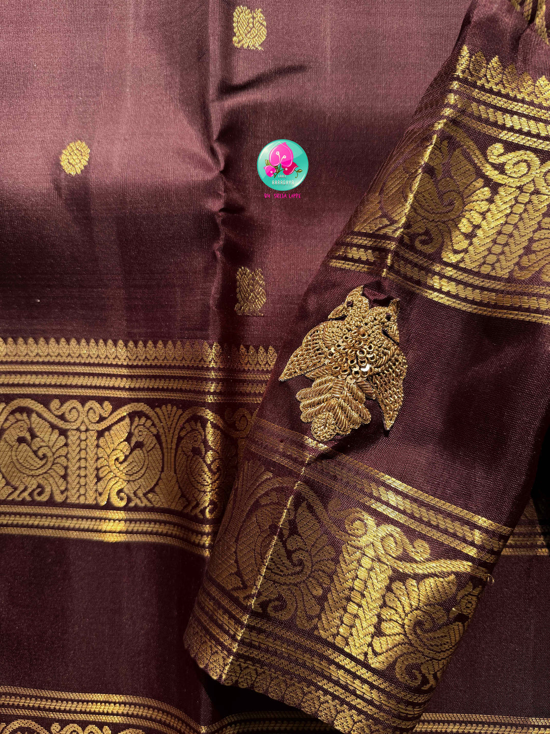 Echoes of Antiquity: The Vintage Brown Gandaberunda Kanchipuram Saree