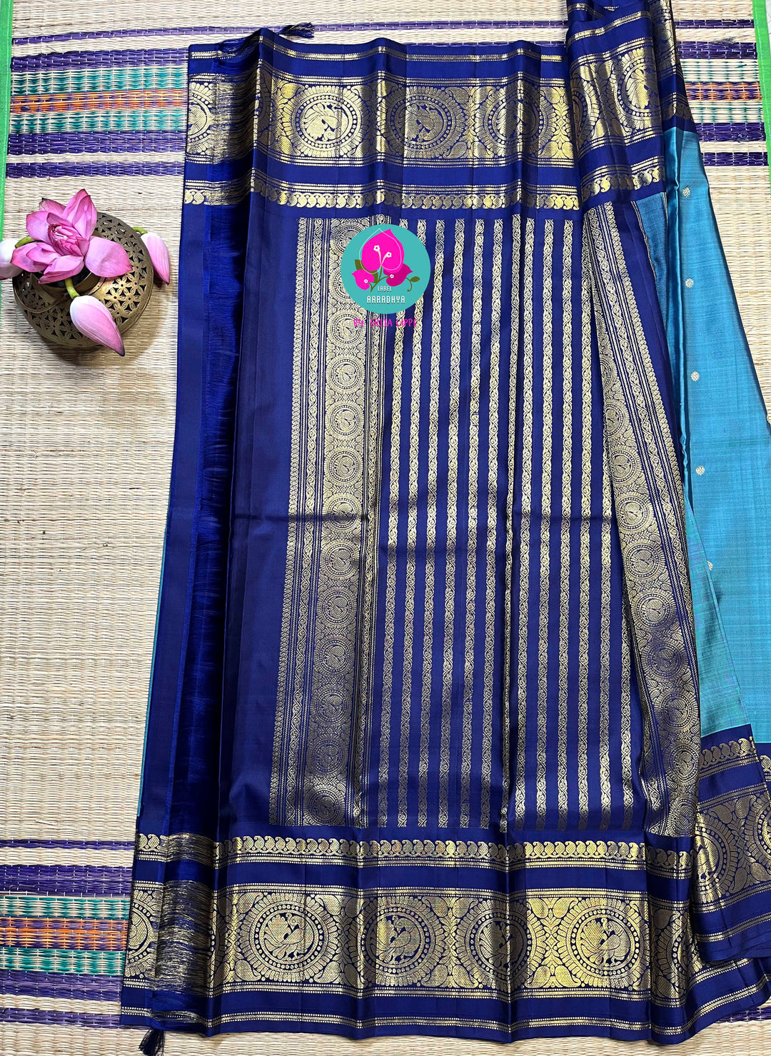 2g zari traditional border in pastel blue with royal blue a classy vintage look