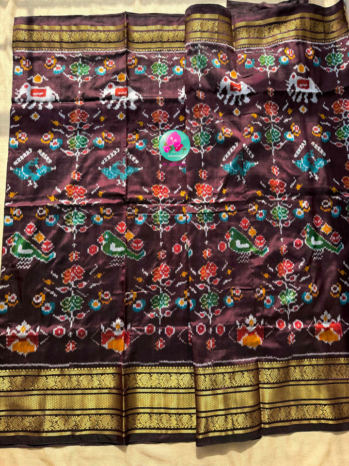 The Espresso Sonata: Pure Ikat Silk with Kanchi Border Grandeur