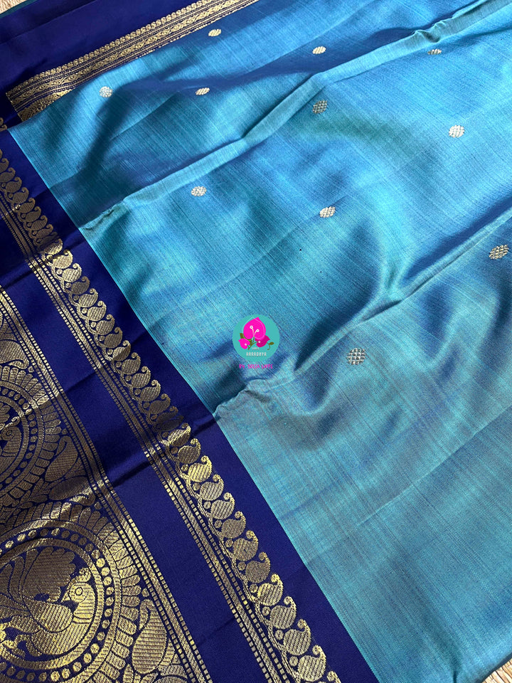 2g zari traditional border in pastel blue with royal blue a classy vintage look