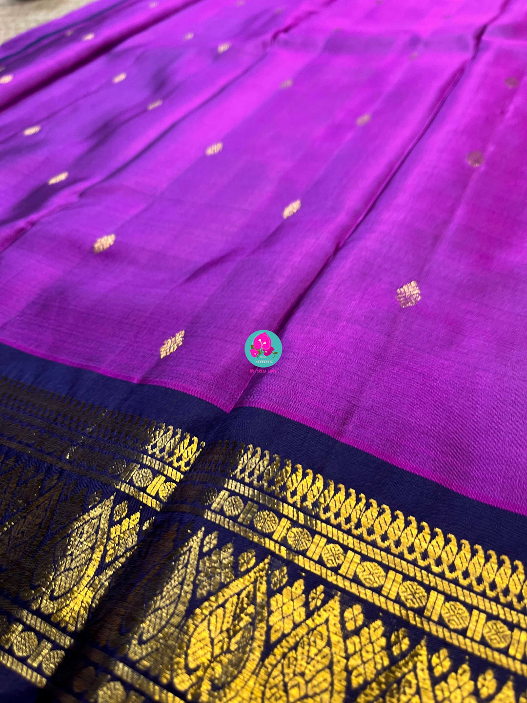 2G zari traditional gap border with luxurious magenta on body and navy blue pallu