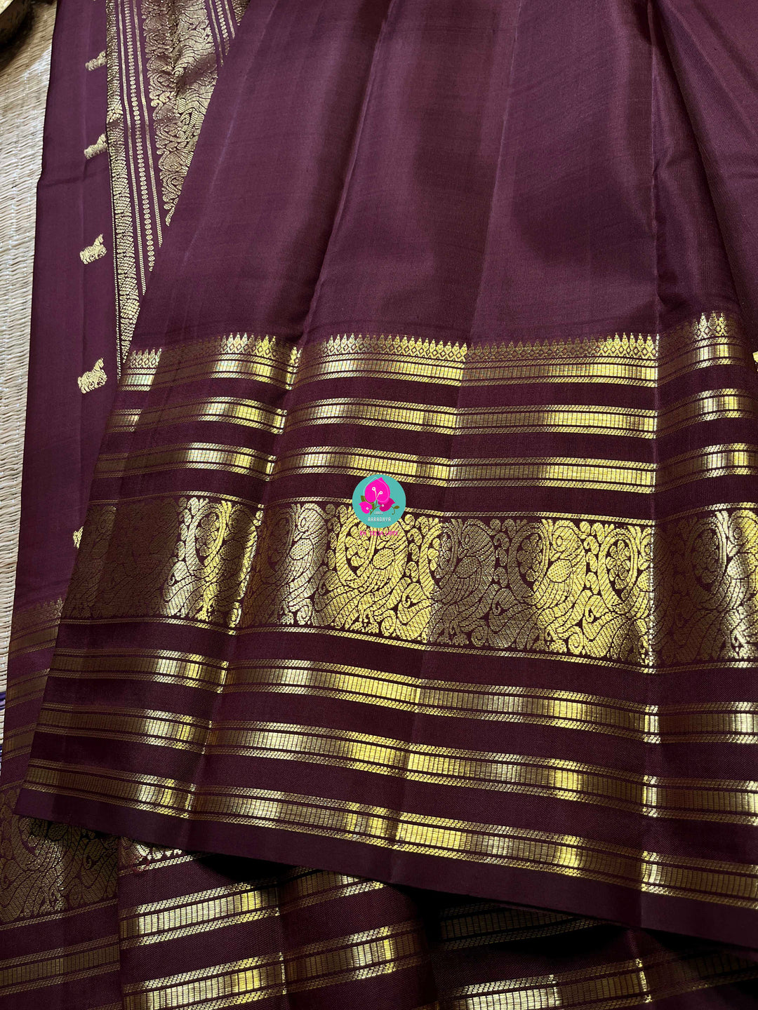 Kanchipuram 2g zari brown vintage saree with big border