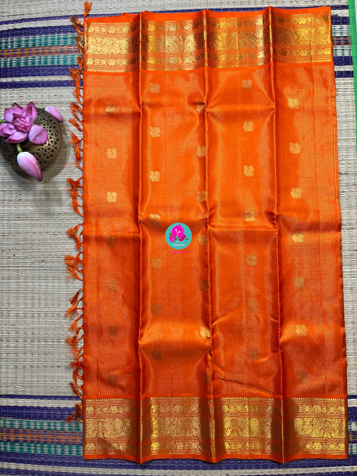 Pure Kanchipattu 3g zari traditional Vaira oosi design on beautiful orange color