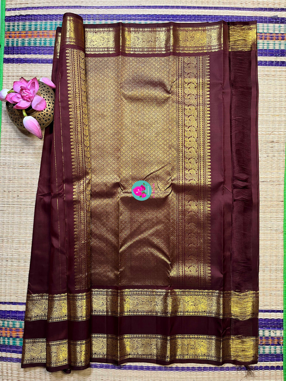 Kanchipuram 2g zari brown vintage saree with gap border