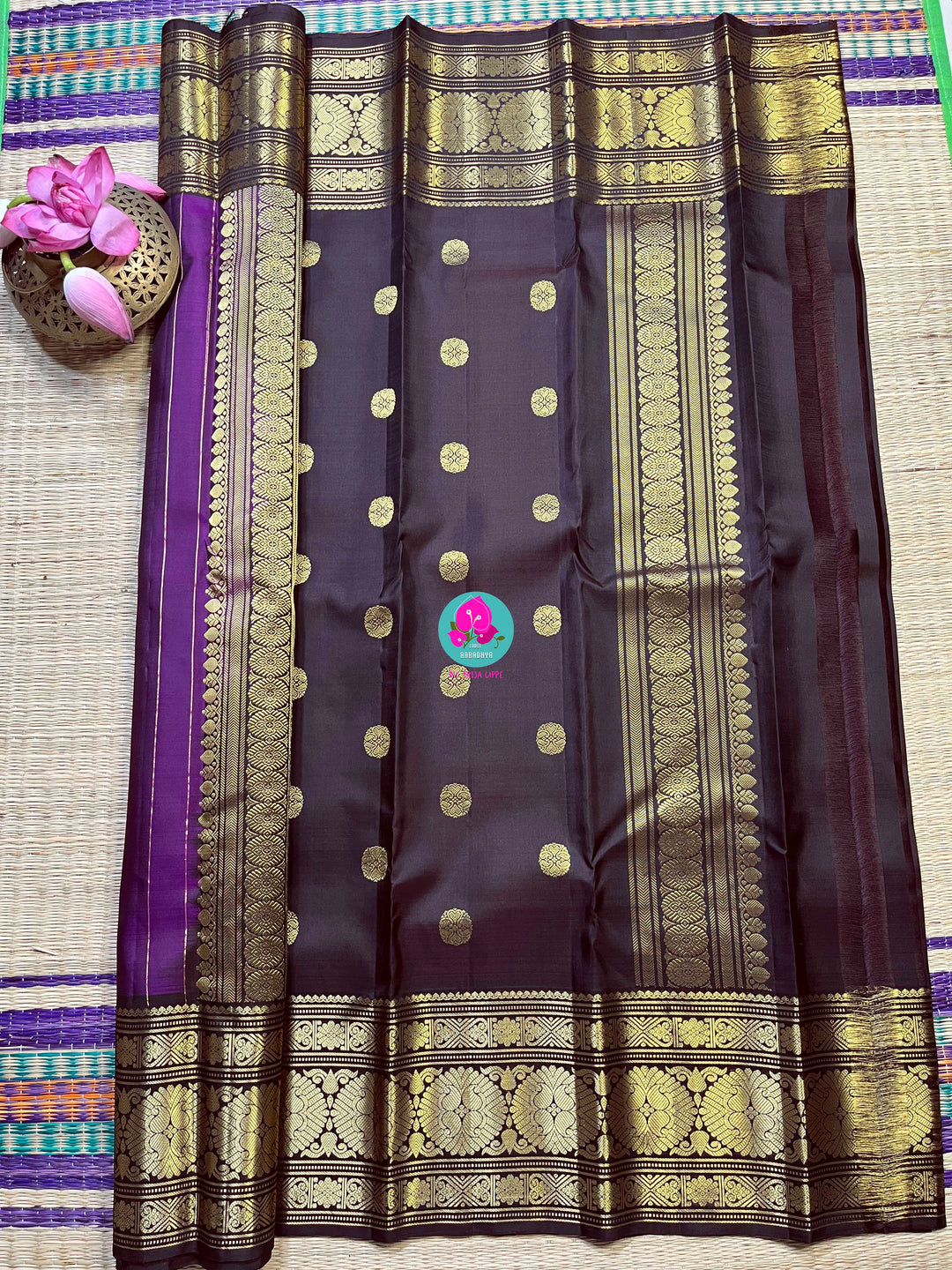 Beautiful purple shaded Kanchipattu Saree with contrast brown border