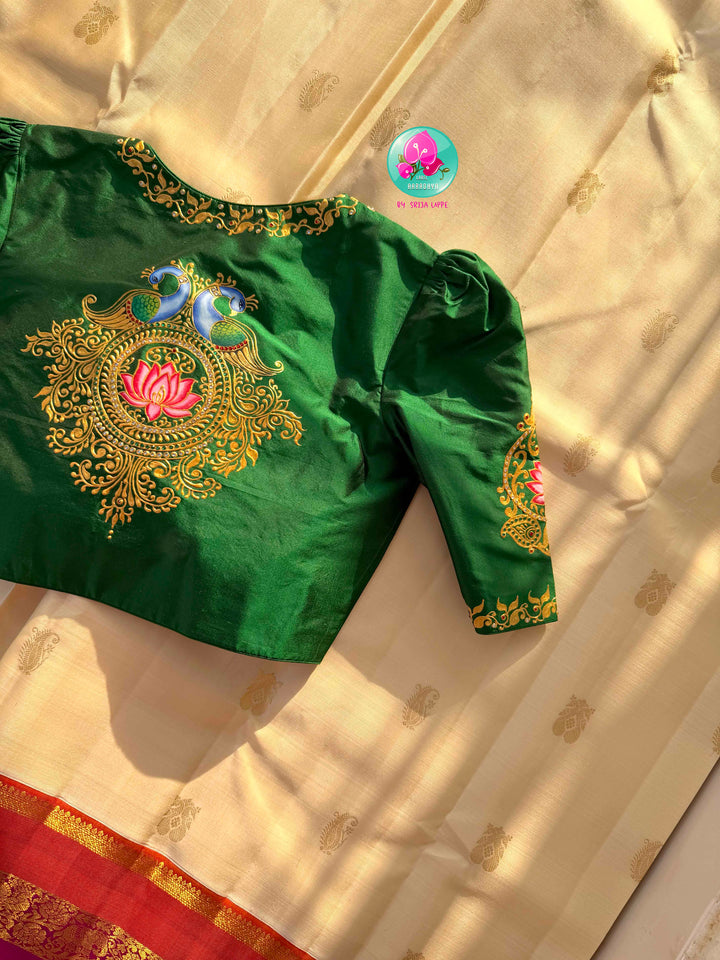 Celestial Ivory: The Pure Handloom Kanjivaram with Surya-Chandrulu Artistry