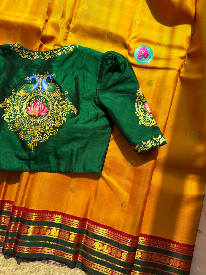 Gilded Sunshine: The Mustard Yellow Kanjeevaram & Emerald Tanjore Masterpiece