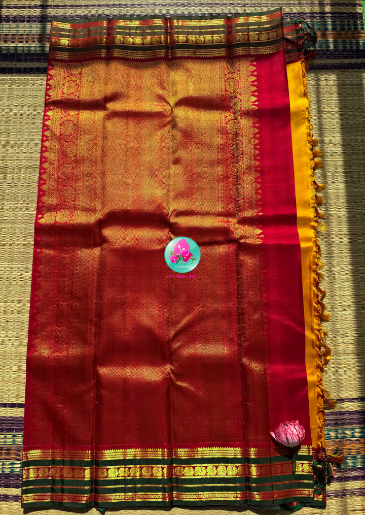 Gilded Sunshine: The Mustard Yellow Kanjeevaram & Emerald Tanjore Masterpiece