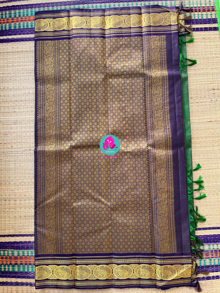 2g zari contrast traditional vintage border with vaira oosi checks butta