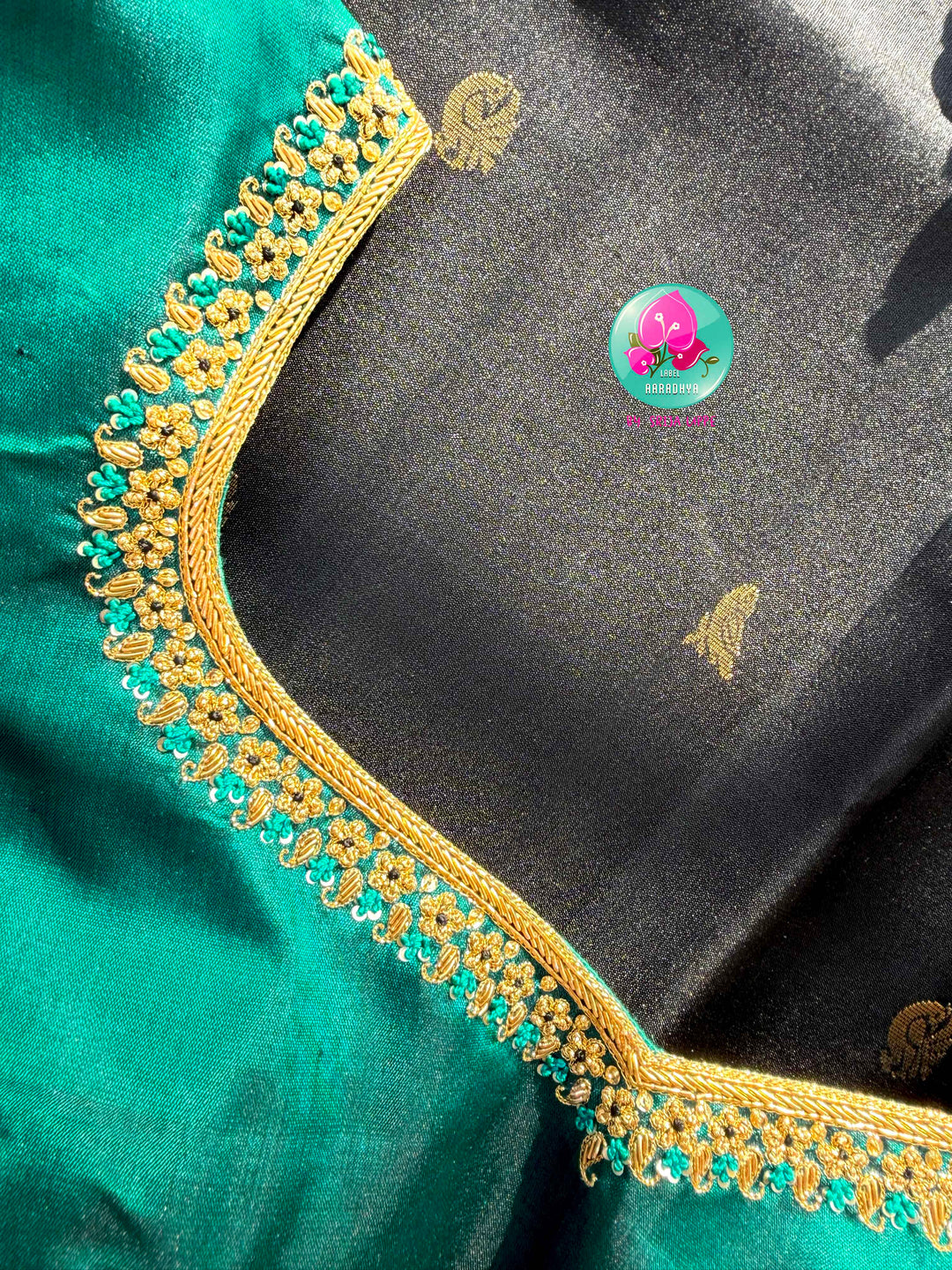 Midnight Tide: Pure Handloom Kanjivaram in Obsidian Black & Sea Blue