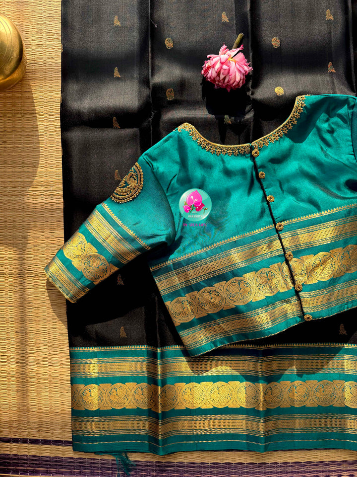 Midnight Tide: Pure Handloom Kanjivaram in Obsidian Black & Sea Blue