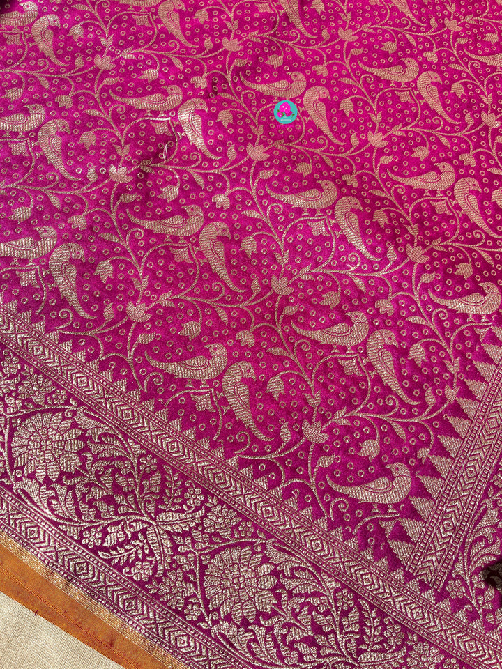 Banarasi Silk Saree with Vintage Bird motive Design - MAGENTA