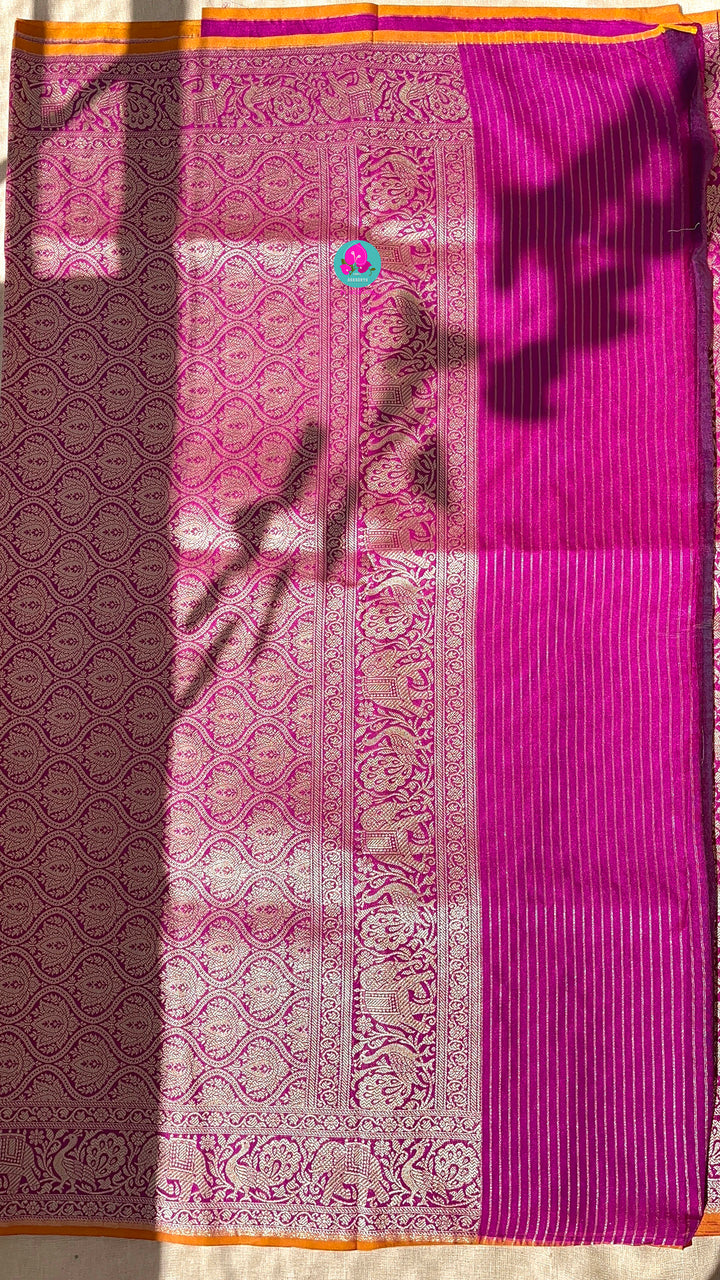 Banarasi Silk Saree with Vintage Shikarga Design - Magenta