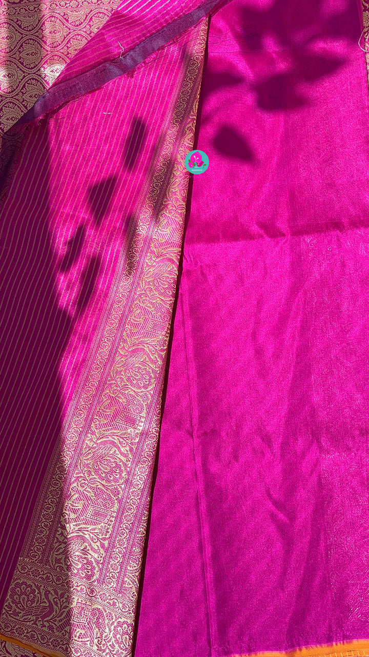 Banarasi Silk Saree with Vintage Shikarga Design - Magenta
