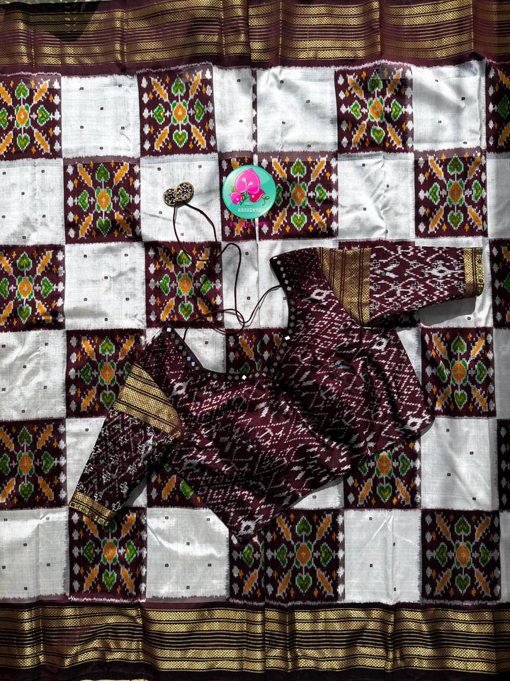 Rhythmic Geometry: The Earthy Brown & Crisp White Pure Silk Ikkat Masterpiece