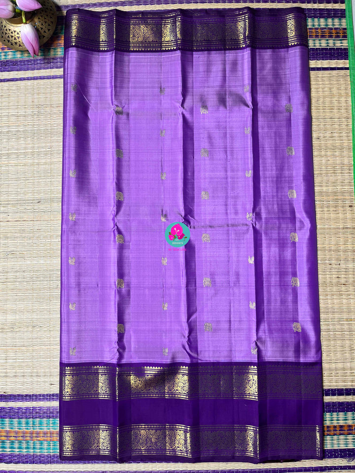Kanchipattu Saree in Lavender Elegance with Royal Purple Grandeur