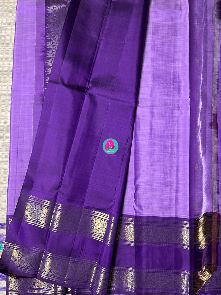 Kanchipattu Saree in Lavender Elegance with Royal Purple Grandeur