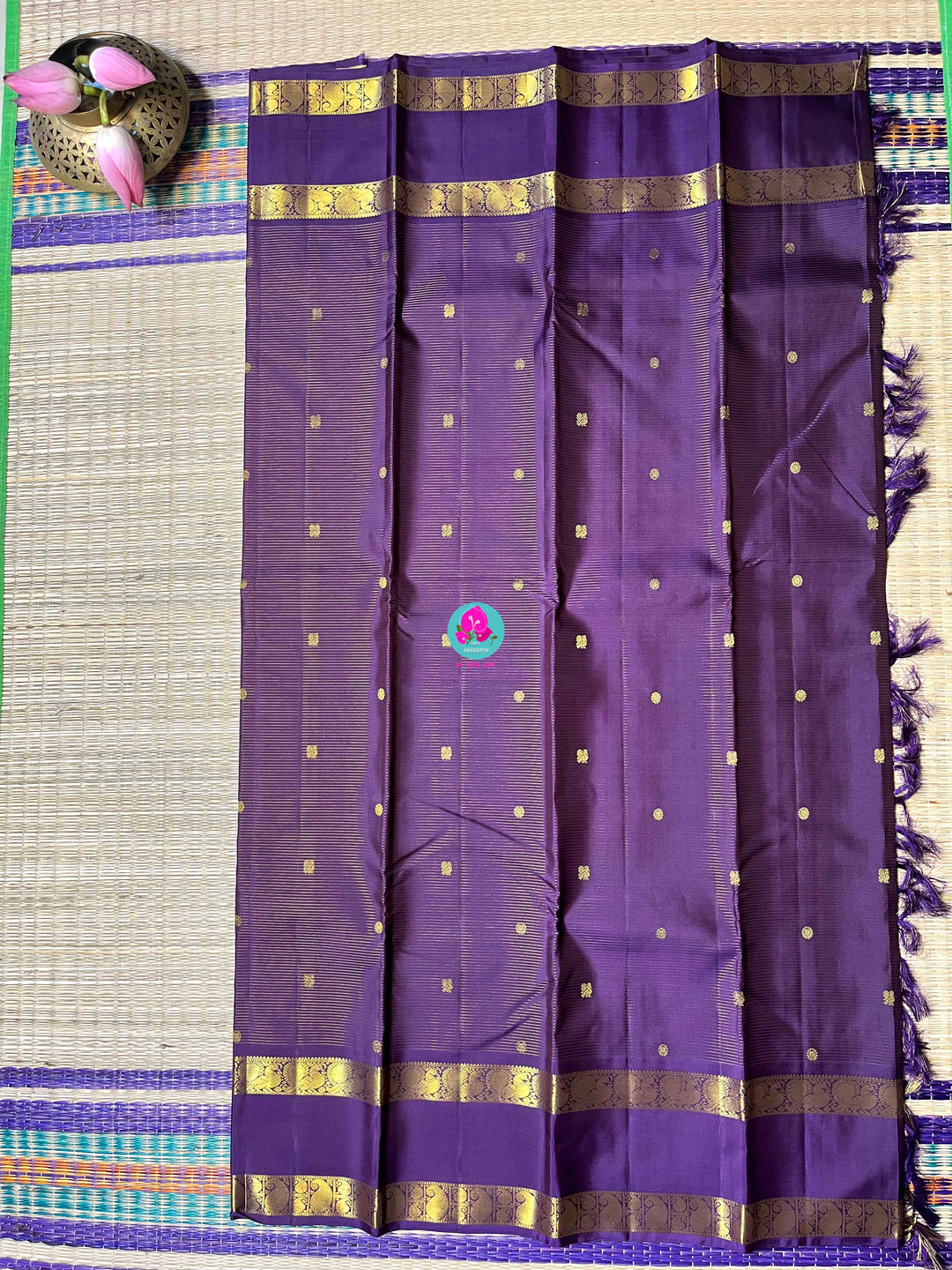 Vaira oosi pure Kanchipattu gap border with peacock motifs in purple